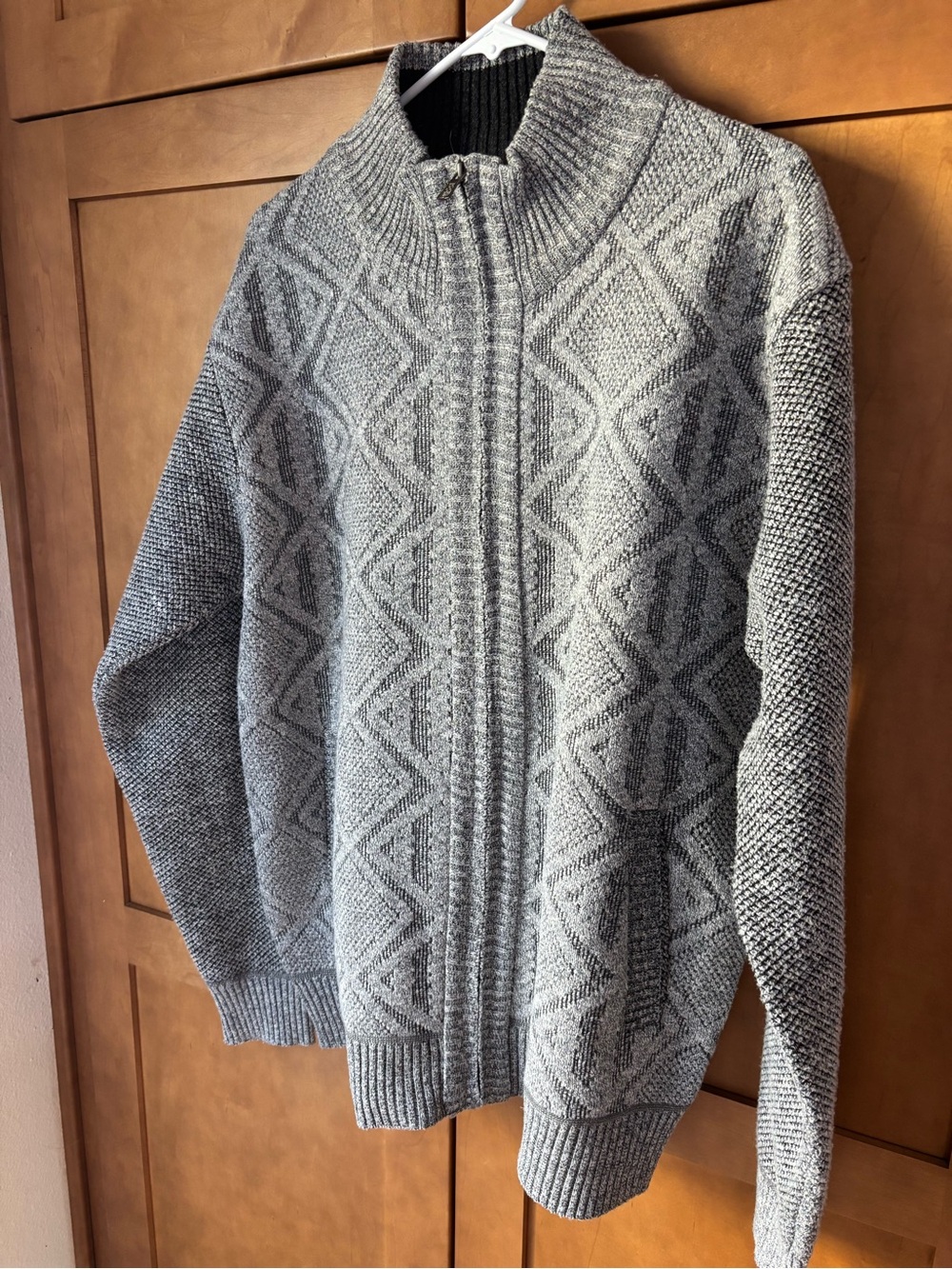 Men's Gray Full-Zip Knit Sweater